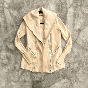 Angel of the North wool sweater